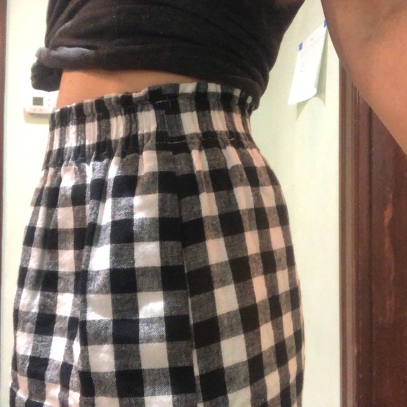 J. Crew Factory Gingham Scalloped Sidewalk Skirt - Picture 11 of 12